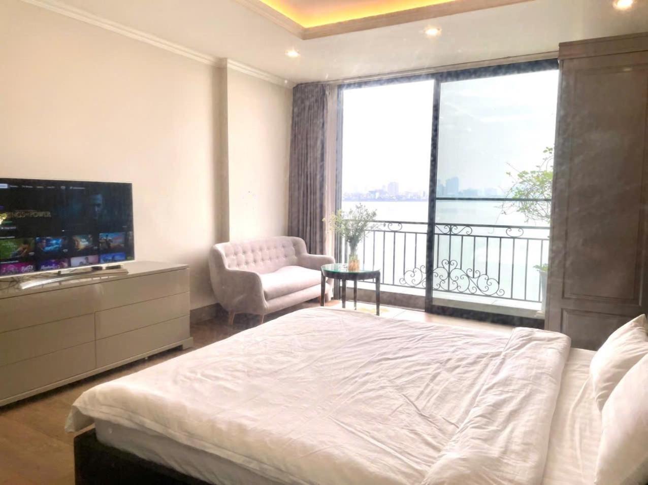 The Lakeview - West Kemhome Hà Nội